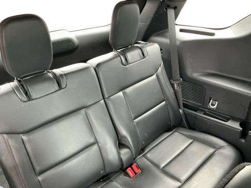 Used 2025 Ford Explorer ST-Line AWD/4WD image 21