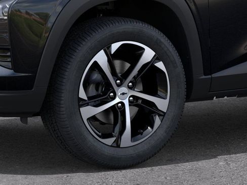 New 2026 Chevrolet Trax RS w/ Sunroof Package FWD image 9