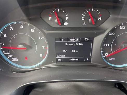Used 2021 Chevrolet Malibu LT FWD image 23