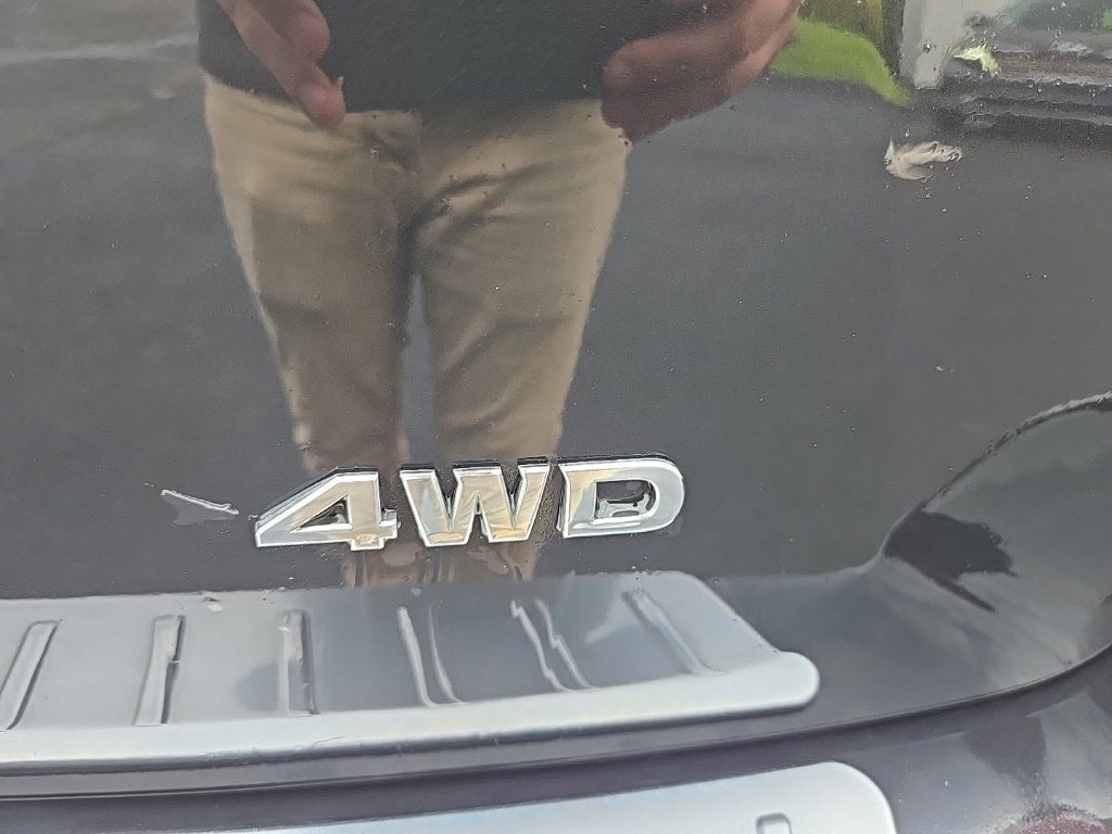 Used 2020 Nissan Pathfinder S AWD/4WD image 4
