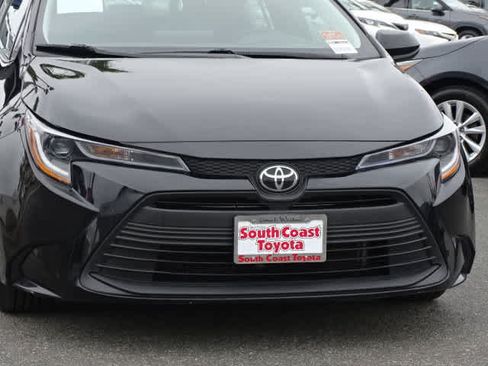 Certified 2023 Toyota Corolla LE FWD image 4