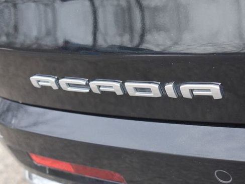 Used 2022 GMC Acadia Denali w/ Denali Technology Package image 13