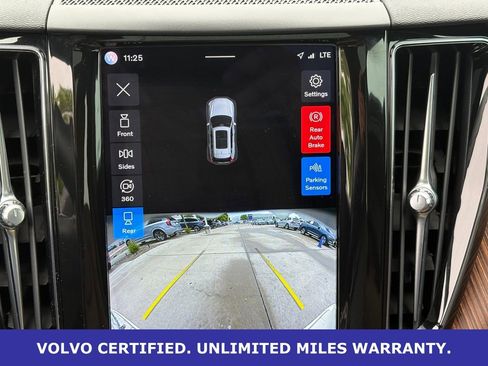 Certified 2023 Volvo XC60 B5 Plus w/ Protection Package Premier FWD image 24