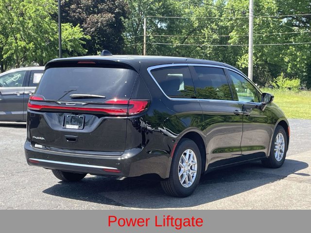 New 2027 Chrysler Pacifica Select FWD image 33