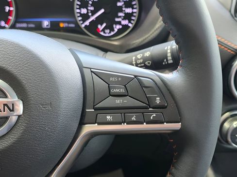 Used 2023 Nissan Sentra SR FWD image 18