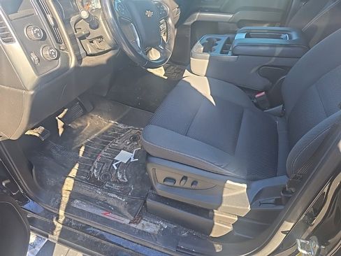 Used 2018 Chevrolet Silverado 1500 LT w/ All Star Edition image 11