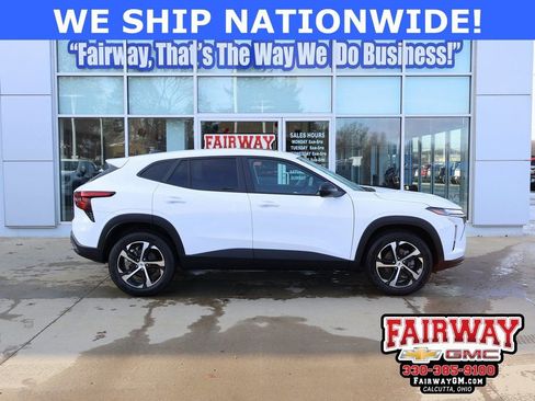 New 2026 Chevrolet Trax RS w/ Sunroof Package image 1