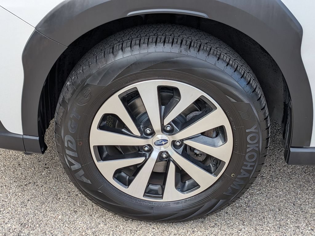 Used 2023 Subaru Outback AWD/4WD image 14
