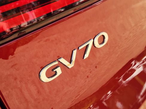 New 2026 Genesis GV70 2.5T Advanced AWD/4WD image 6