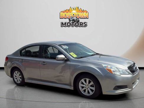 Used 2011 Subaru Legacy 2.5i Premium AWD/4WD image 10