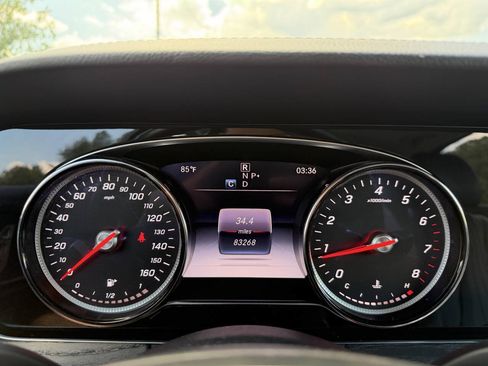Used 2018 Mercedes-Benz E 300 4MATIC w/ Premium 1 Package image 24