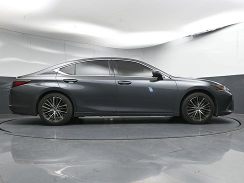 Used 2022 Lexus ES 350 w/ Premium Package image 26