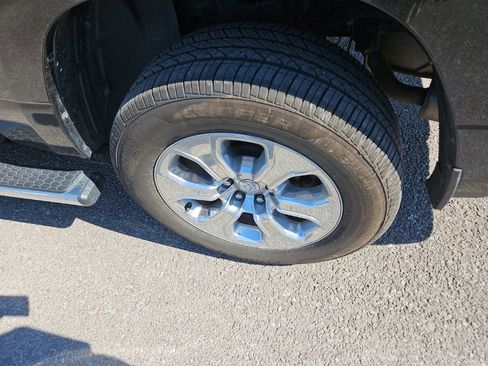 Used 2021 RAM 1500 Big Horn AWD/4WD image 13