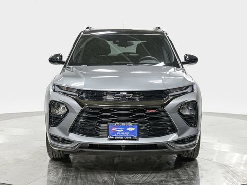 Used 2023 Chevrolet TrailBlazer RS FWD image 12