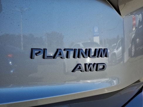 New 2026 Nissan Rogue Platinum w/ Platinum Premium Package image 4