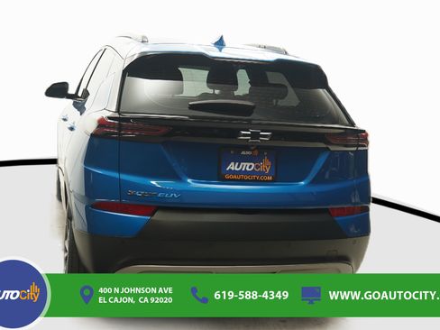Used 2022 Chevrolet Bolt EUV Premier w/ Sun & Sound Package FWD image 15