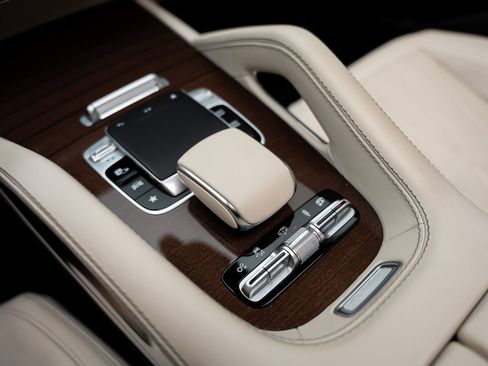 Used 2021 Mercedes-Benz GLS 63 AMG 4MATIC image 53