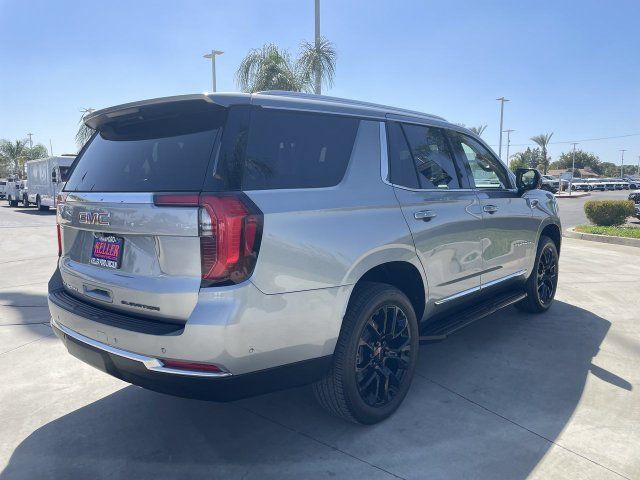 Used 2025 GMC Yukon Elevation w/ Elevation Premium Package AWD/4WD image 8