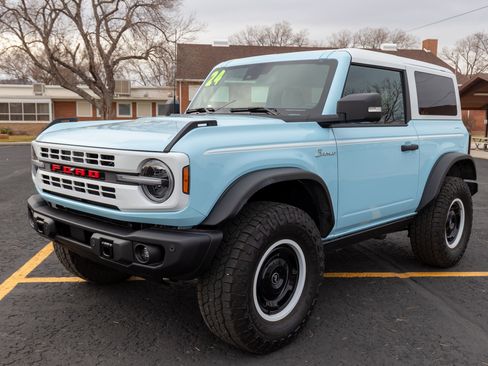 Used 2024 Ford Bronco Heritage Edition image 8