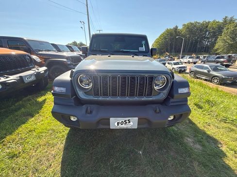 New 2026 Jeep Wrangler Unlimited Sport AWD/4WD image 8