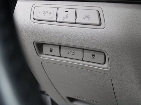 Used 2019 Hyundai Sonata Limited w/ Ultimate Package 02 image 31