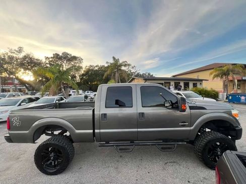 Used 2011 Ford F250 XLT w/ XLT Premium Pkg image 13