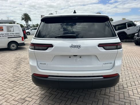 New 2026 Jeep Grand Cherokee L Limited AWD/4WD image 8