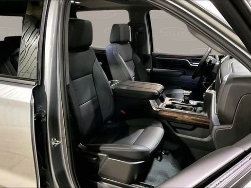 New 2026 GMC Sierra 1500 Elevation w/ Elevation Premium Package image 12