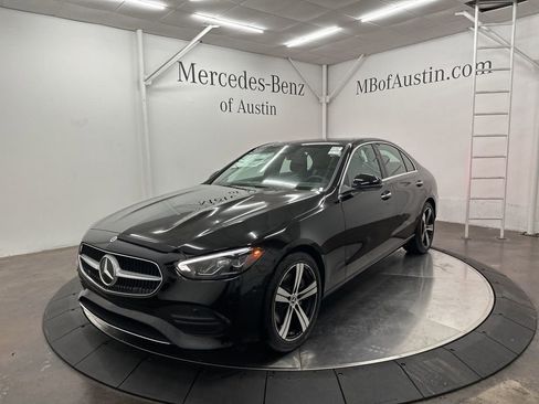 Used 2025 Mercedes-Benz C 300 Sedan image 3