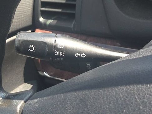 Used 2011 Mitsubishi Galant SE FWD image 27