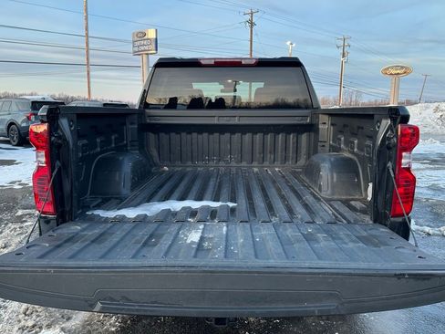 Used 2022 Chevrolet Silverado 1500 LT image 5