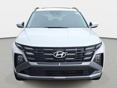 Certified 2025 Hyundai Tucson SEL FWD image 2