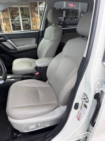 Used 2016 Subaru Forester 2.5i Limited w/ Protection Package #2 AWD/4WD image 10