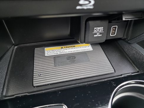 Used 2022 Honda Pilot Elite image 26