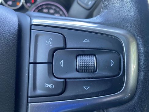 Used 2021 Chevrolet Silverado 1500 LT Trail Boss w/ Convenience Package II AWD/4WD image 22