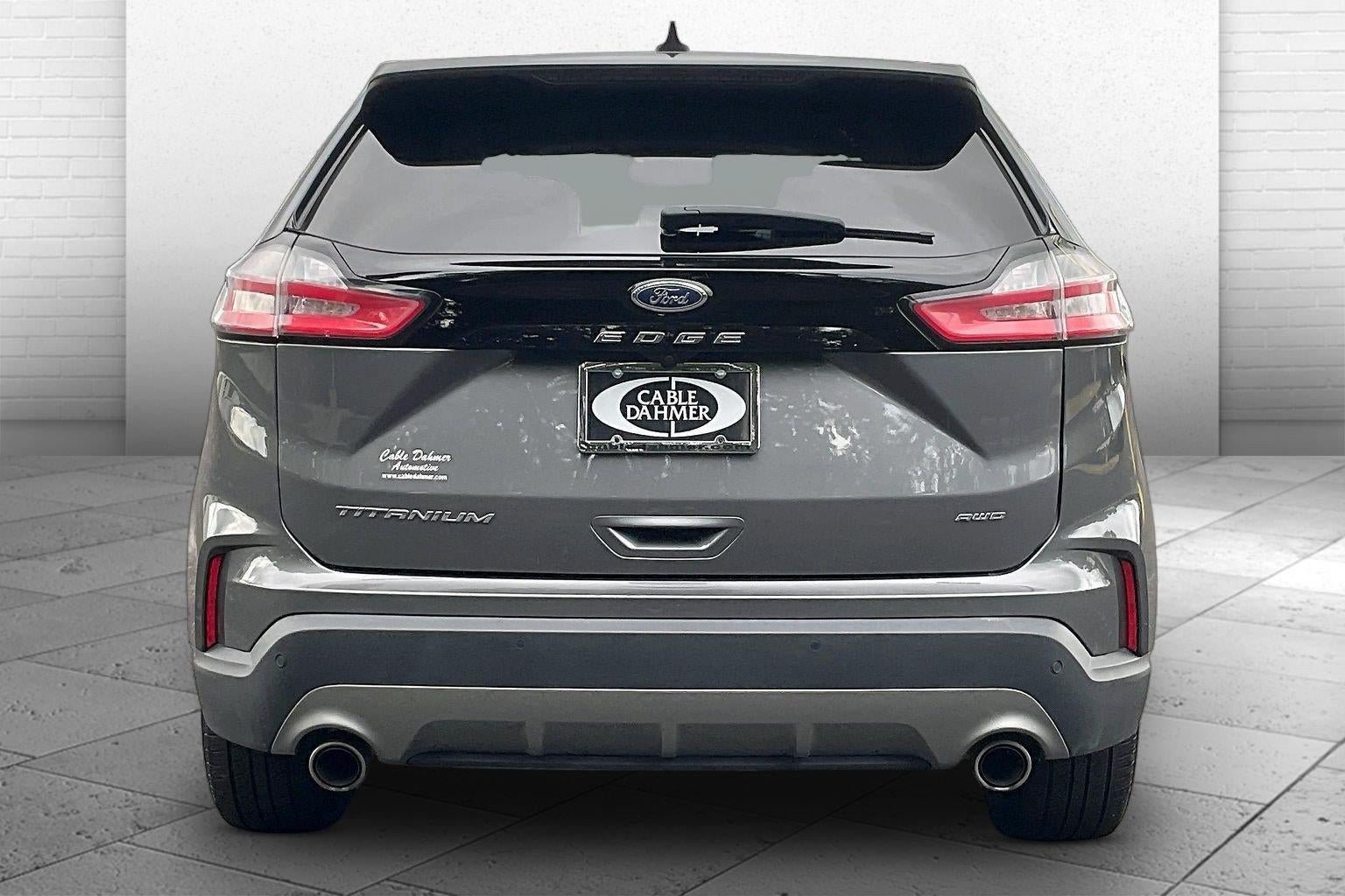 Used 2024 Ford Edge Titanium AWD/4WD image 3