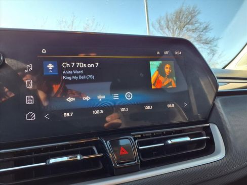 Used 2025 Chevrolet TrailBlazer LT image 5