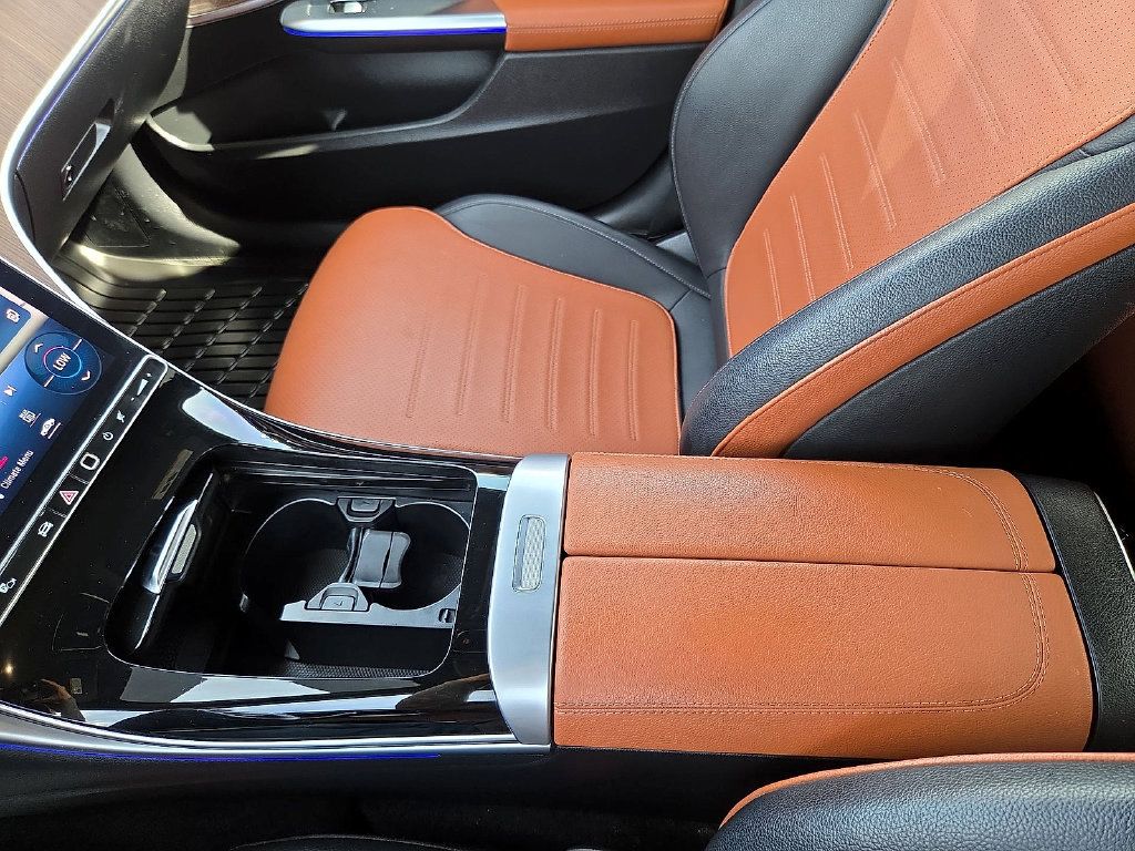 Used 2023 Mercedes-Benz C 300 Sedan image 22