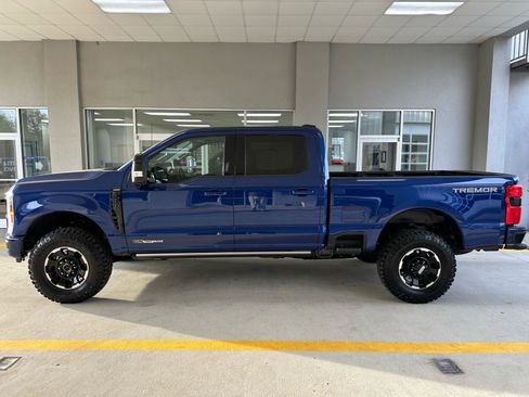 New 2026 Ford F250 Lariat image 4