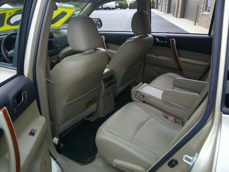 Used 2008 Toyota Highlander Limited AWD/4WD image 8