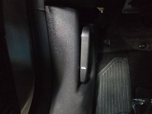 Used 2022 Hyundai Elantra SEL w/ Cargo Package image 30