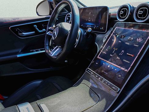 Used 2024 Mercedes-Benz C 43 AMG 4MATIC Sedan image 24