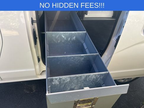 Used 2018 Nissan NV200 SV image 16