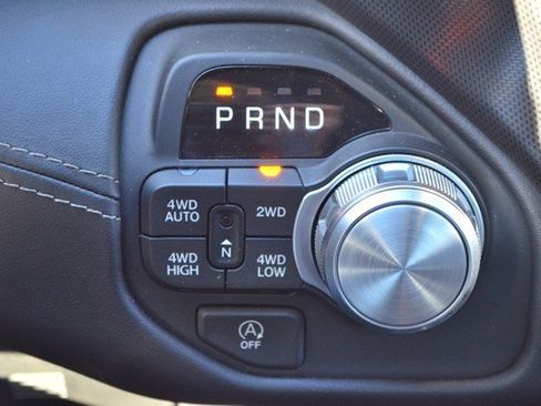 Used 2025 RAM 1500 Limited image 30