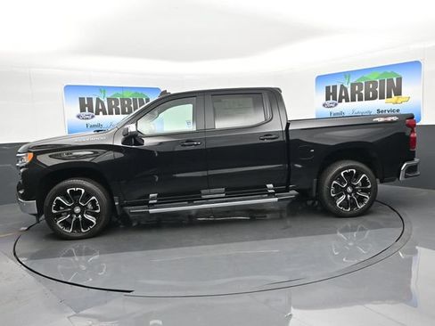New 2026 Chevrolet Silverado 1500 LT w/ Leather Package AWD/4WD image 2