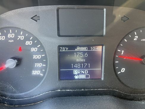 Used 2021 Mercedes-Benz Sprinter 2500 image 6