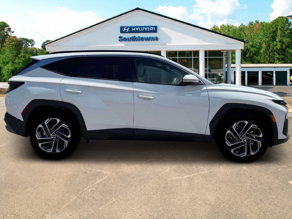 New 2026 Hyundai Tucson Limited FWD image 9
