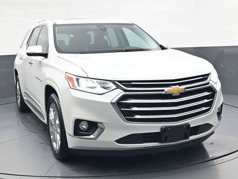 Used 2019 Chevrolet Traverse High Country image 11