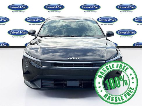 Used 2025 Kia K4 LXS image 2