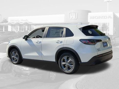 New 2027 Honda HR-V LX image 3